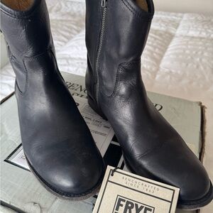 FRYE BOOTS